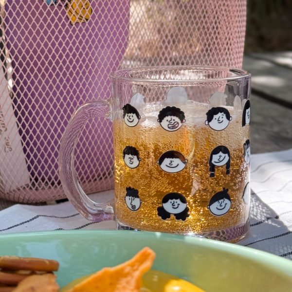 ماگ شیشه‌ای طرح کرکتر